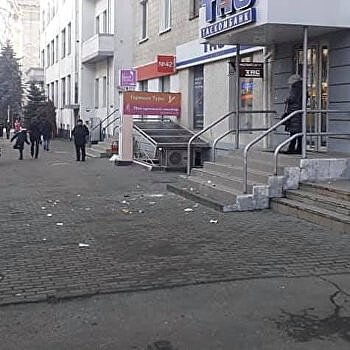 «Старые маразматики»: в Харькове не могут справиться с «мусорным террористом»