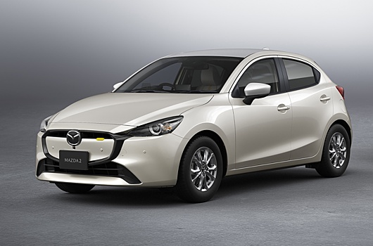 Представлена обновленная Mazda2