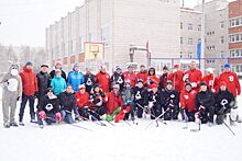 Победители прошлогоднего чемпионата по хоккею на валенках в Ижевске получили свой подарок