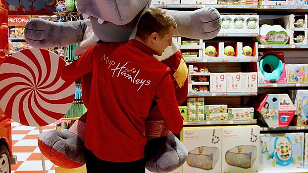 Сеть магазинов игрушек Hamleys в России сменит название