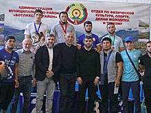 В Дагестане определили победителей международного турнира по вольной борьбе