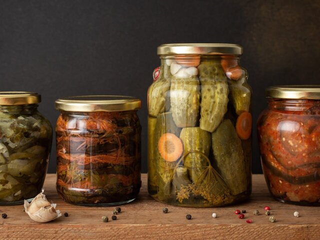 Роспотребнадзор рассказал о мерах профилактики ботулизма