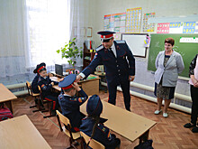 В Роговской казачьей школе открыли Парту героя СВО Станислава Осокина