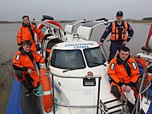 Сухопутные, воздушные и водные силы спасателей показали полную готовность к весенним разливам рек