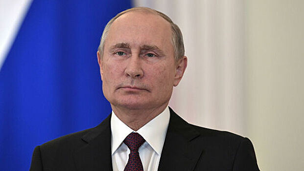 Путин призвал усилить защиту исторической правды