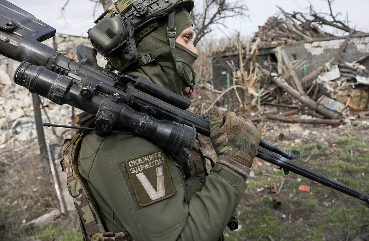 В ДНР сообщили об отводе линии фронта от Донецка