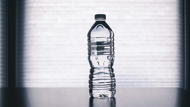 Врач Исрафилова: избегайте хранения воды в пластиковых бутылках на солнце