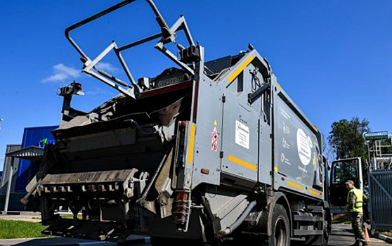 Мусоровоз сбил двух детей в Подмосковье