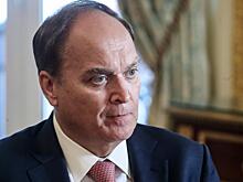 Антонов отреагировал на новую военную помощь Киеву со стороны США