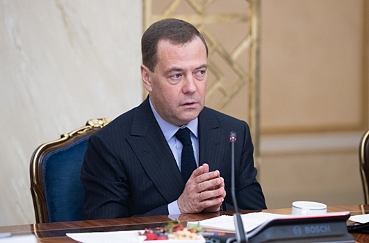 Медведев раскритиковал российские гражданские технологии