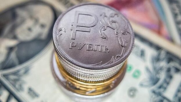 Приморцам предложили выживать на 12833 рубля в месяц