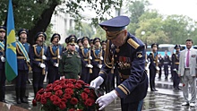 В Москве состоялось возложение цветов генералу Маргелову и погибшим воинам-десантникам