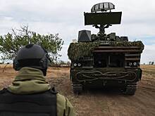 Украина совершила массированный налет на российские города. В Крыму пытались атаковать нефтебазу, вспыхнул пожар