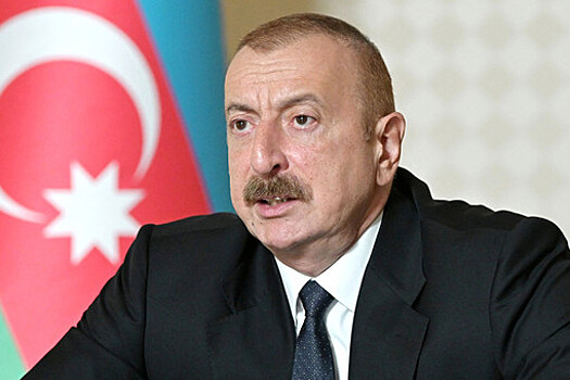 Алиев обвинил власти Франции в перечеркивании дружественных отношений Баку и Парижа