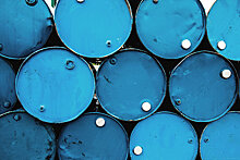Нефть дорожает на 2% на опасениях перебоев в поставках из стран Персидского залива