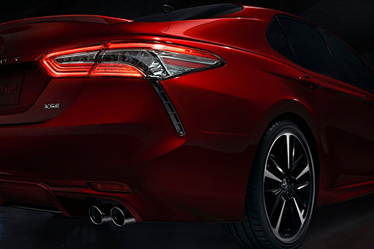 Как будет выглядеть новая Camry для России