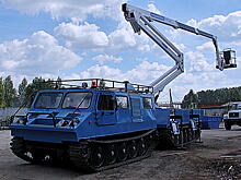 Завод «РУСКОМТРАНС» выпустил снегоболотоход с автогидроподъёмником