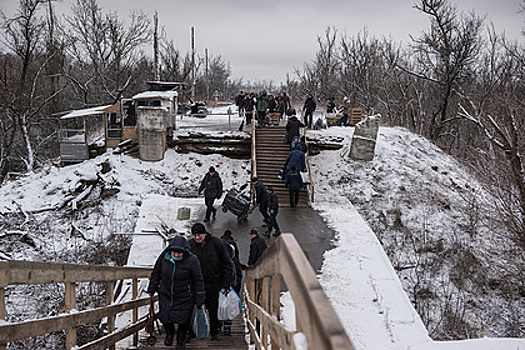 Украина изменила порядок пересечения границы в Донбассе