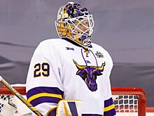 Лучший игрок сезона NCAA Маккей отстранен на 6 месяцев из-за допинга. 24-летний вратарь не задрафтован клубами НХЛ