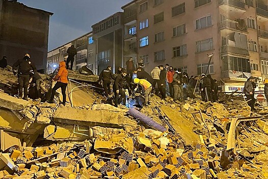 Число погибших в результате землетрясений в Турции превысило 46 тысяч