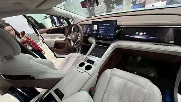Минивэн BYD Xia готовят для заграницы – там его назовут иначе