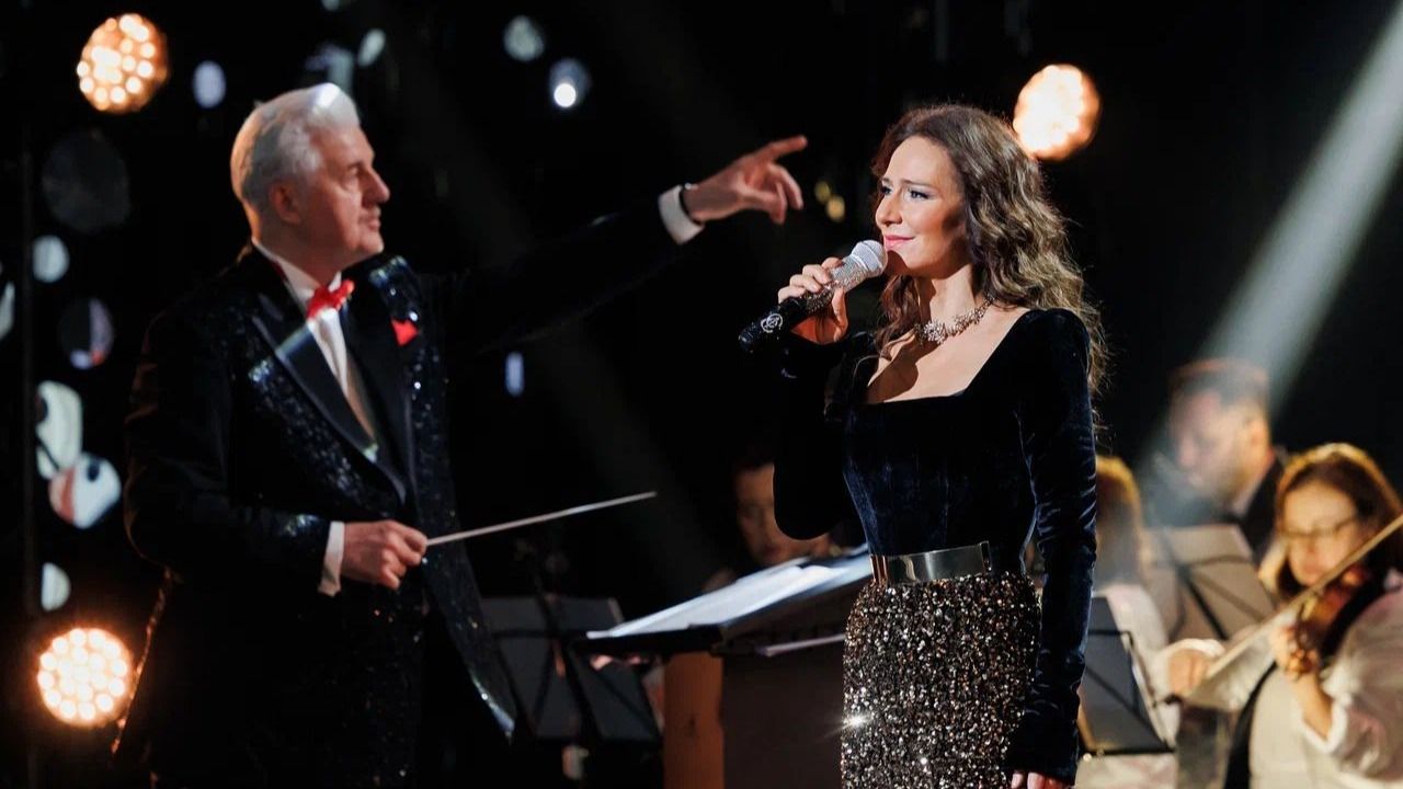 Елена Север отметила сольным концертом свой 50-летний юбилей