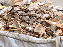 Вологжанам пригрозили наказанием за складирование мусора в местах общего пользования