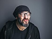 Телеведущий «Дождя» отказался от наркотиков, но видит в коллегах нацистов