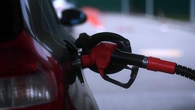 ФАС предлагает не повышать акцизы на бензин с 1 января