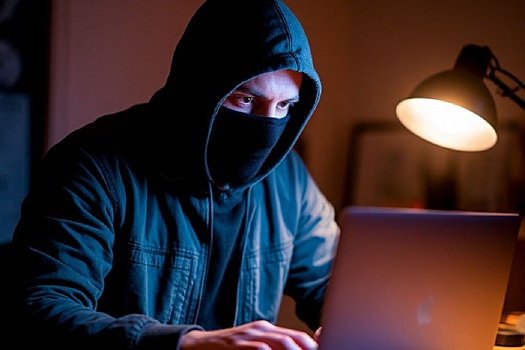 Кибермошенники обманули томичей на сумасшедшую сумму в 2025 году