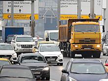 Машинная дойка: Автомобилисты – любимая властями статья пополнения бюджета