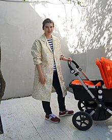 Недавно родившая внучка Никиты Михалкова вышла в свет с ребенком