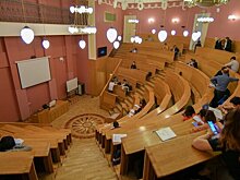 Эксперт Хвостов: абитуриенты могут вернуть согласие на зачисление в вузы