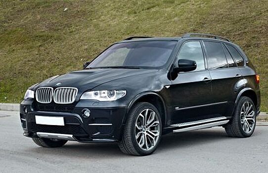 ТОП автомобилей из 90-х для любителей малиновых пиджаков