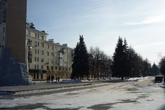 Автолюбитель заплатит 2 000 рублей за поездку по «аллее Героев»