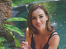 «Королева красоты»: похудевшая Анфиса Чехова отметила 46-летие