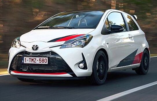 Toyota Yaris GRMN: ускорение и топ-скорость от нуля до 230 км/ч