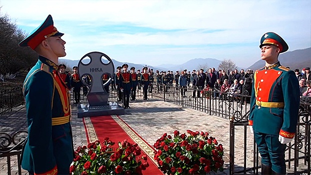 Подвиг, вписанный в историю кровью: в Чечне вспомнили героев 6-й роты