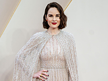 Звезда фильма «Джентльмены» Мишель Докери родила первенца в 44 года