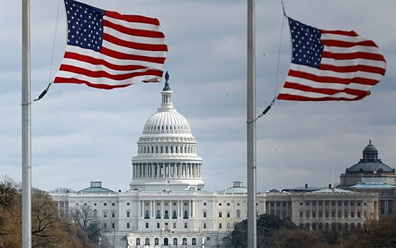 В Конгрессе США призвали заводы прекратить импорт нефти из РФ