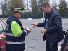 Как сделать замечание инспектору ГИБДД, если он нарушает правила дорожного движения?