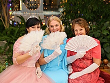 Декада людей с ограниченными возможностями в Новосибирске стартовала светским балом