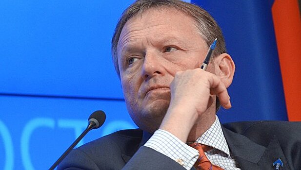 Титов назвал виновных в эпидемии банкротств компаний
