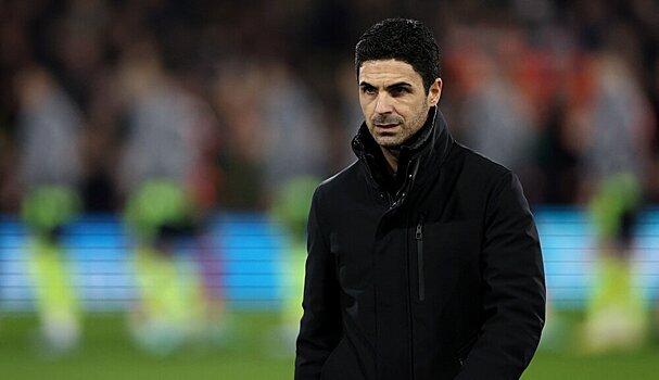 «Арсенал» никогда не выглядел так сильно, как сейчас. Им не хватает только трофеев. Райс – это современный Брайан Робсон, носится по полю туда-сюда». Киоун о команде Артеты