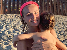 Мимими дня: Полина Гагарина поделилась забавными видео с двухлетней дочерью