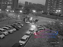 Во Владивостоке водитель снес шлагбаум