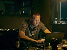 Netflix показал первый кадр сериала «Детектив Холе»