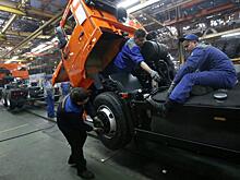 КамАЗ снизил прогноз продаж грузовиков в РФ