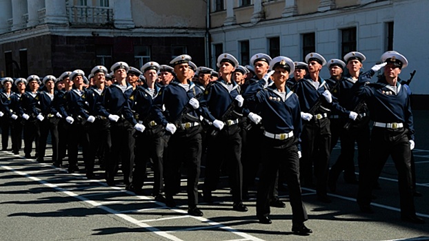 Первый курс офицеров морпехов набрали в Тихоокеанском морском училище