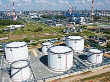 Нефть дешевеет! Brent и WTI ниже $60 за баррель могут стать реальностью уже в начале 2026 года